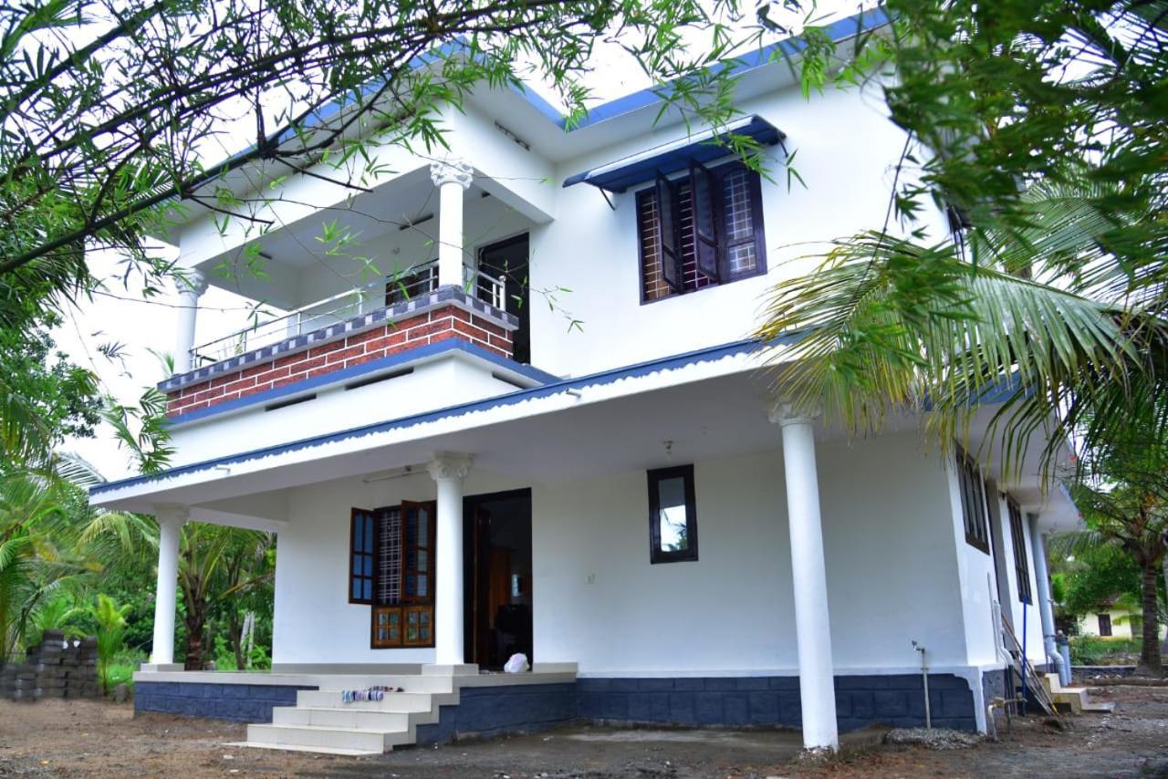 Aqua Green Home Stay Munroe Island Extérieur photo